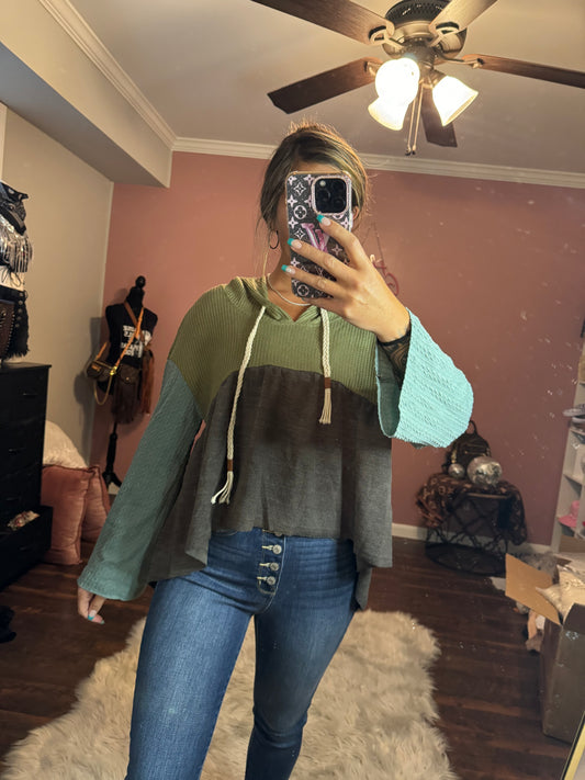 Colorblock Wide Sleeve Top