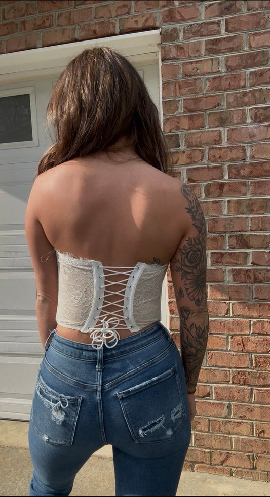Lace me up corset